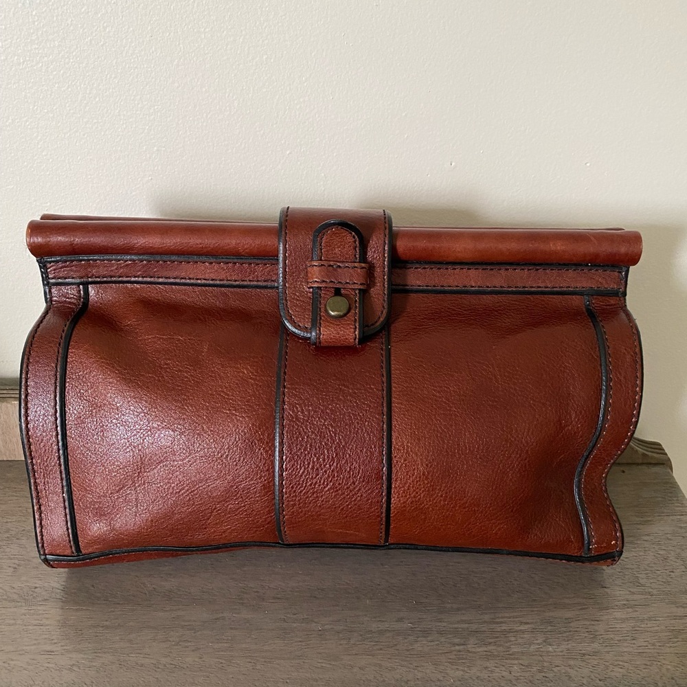 Fossil - Vintage Re-Issue Bar Clutch